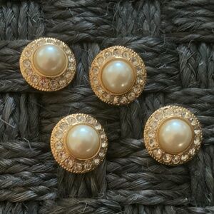 FAUX PEARL GOLD TONE REPLACEMENT BUTTONS